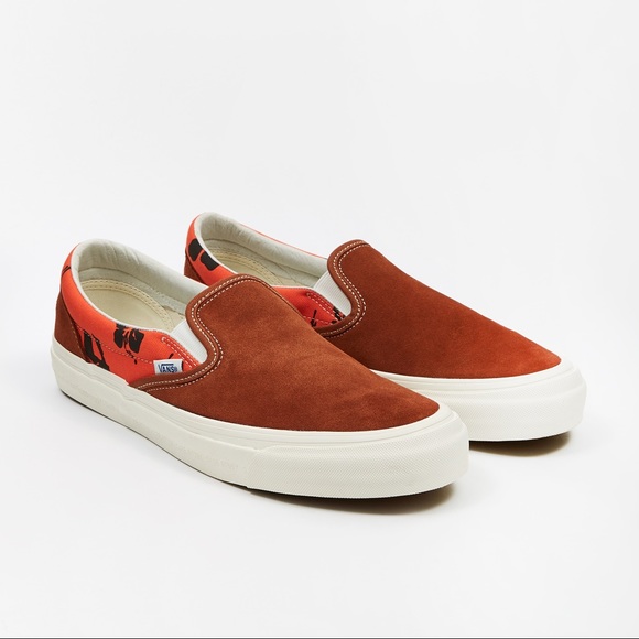 vans slip on modernica